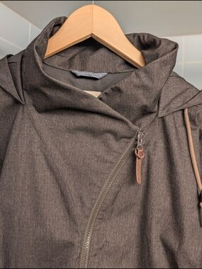 MEC Dark Chocolate Rain Jacket